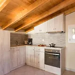 Escape Luxury Loft - Beach, Corfu