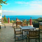 Escape Luxury Loft - Beach, Corfu מלון פלקאס