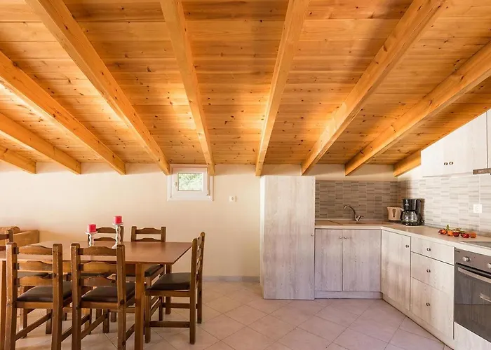 Escape Luxury Loft - Beach, Corfu *