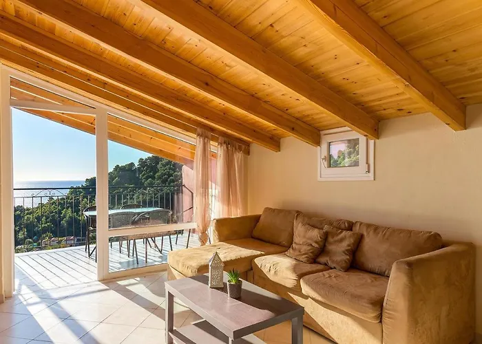 Escape Luxury Loft - Beach, Corfu *